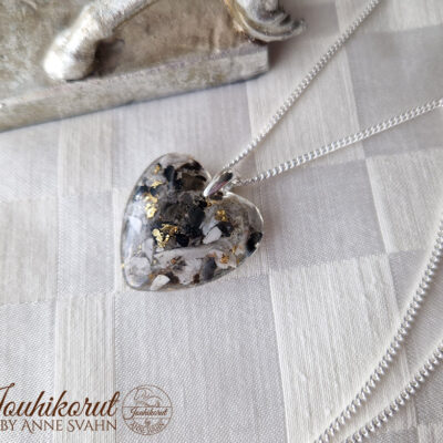 Kaulakoru Sydän, tuhka + kultahiput